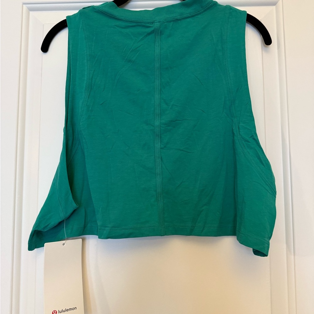NWT Lululemon All Yours Cropped Tank in Maldives Green - Picture 5 of 5